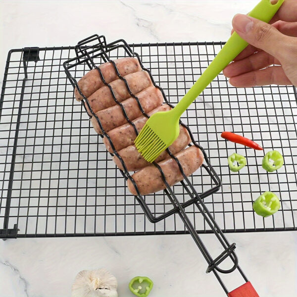 1pc, Outdoor BBQ Basket With Handle, Nonstick Grill Cage For Hot Dogs, Sausages, Vegetables, And Meats, BBQ Tools